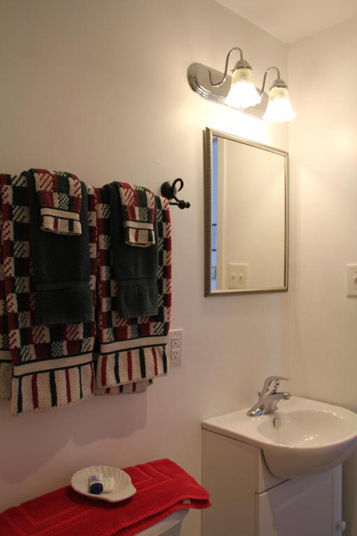 At The Harbourfront B & B North Sydney Δωμάτιο φωτογραφία